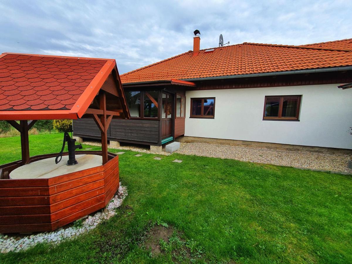 Domek Cisarsky Villa Sluknov Ngoại thất bức ảnh